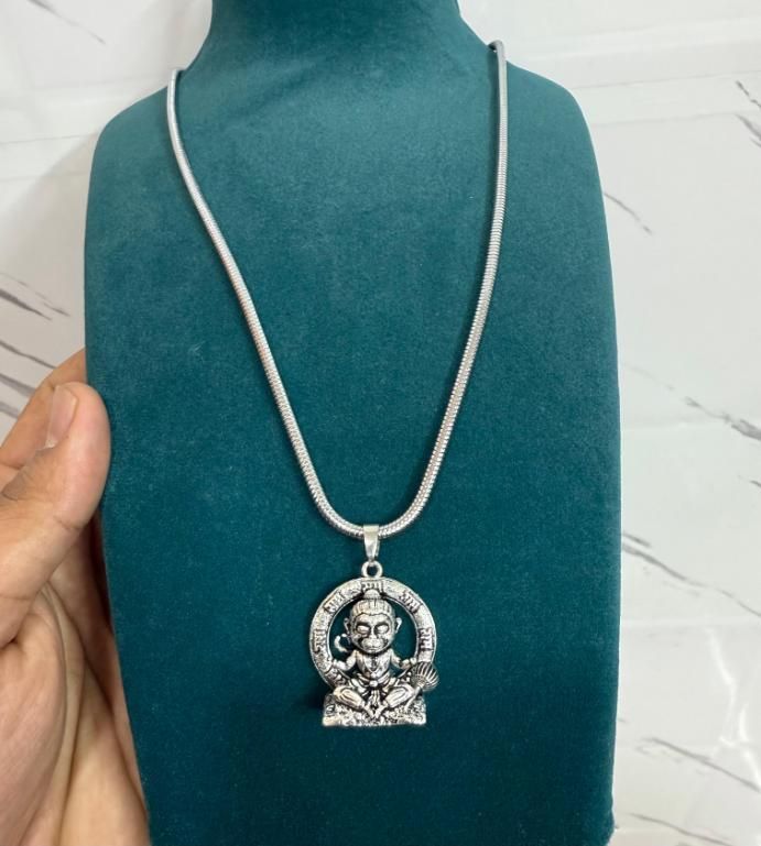 Lord Bal Hanuman Pendant with Chain – Divine Protection & Strength