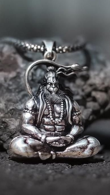 Hanuman Silver Locket with Chain – Divine Strength & Spiritual Protection